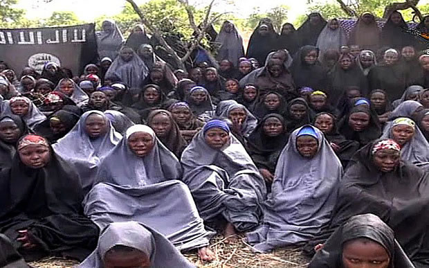 Boko Haram frees 21 Chibok schoolgirls