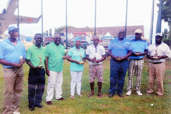  Alhaji Yusif Ibrahim (3 left) the sponsor of the tournament, with some of the winners.