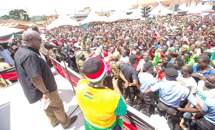 President Mahama addressing party supporters in Hohoe