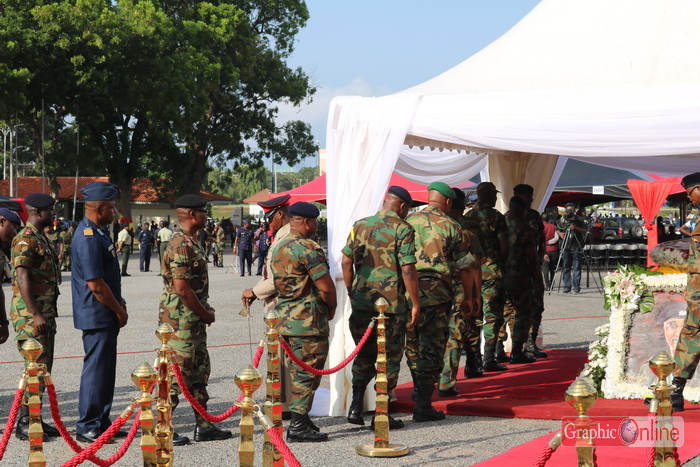 Video: Soldiers mourn Major Mahama with 'Gyama' at the State House 