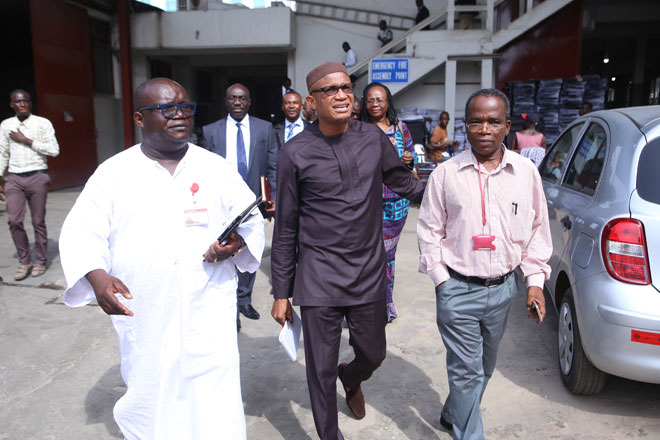 When the Information Minister Mustapha Abdul-Hamid visited Graphic (photos)