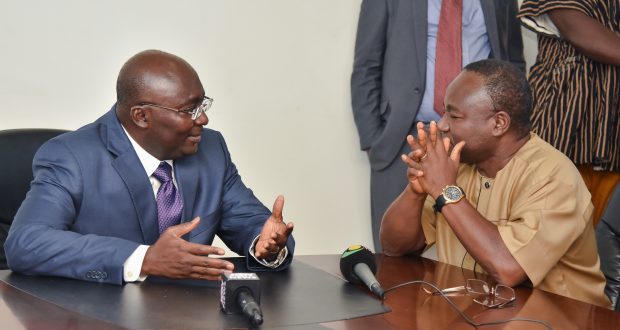 Vice President Dr Bawumia pays surprise visit to Procurement Authority