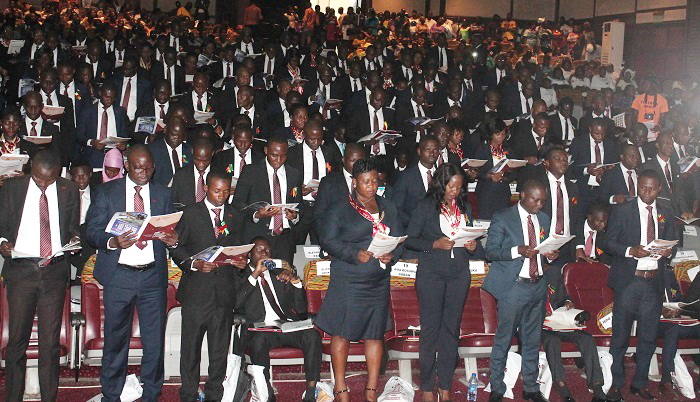Graduands taking their oath. Picture: Maxwell Ocloo