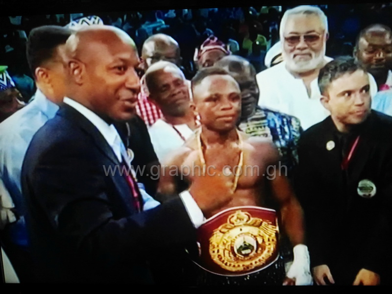 Splendid Isaac Dogboe dispatches Chacon with 7th round TKO