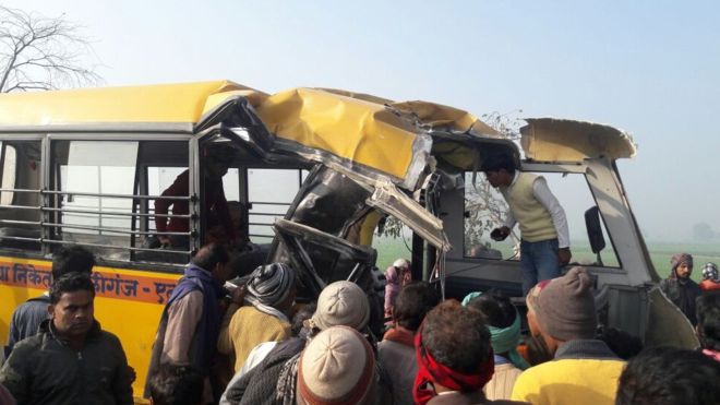 India school bus crash kills 15 pupils
