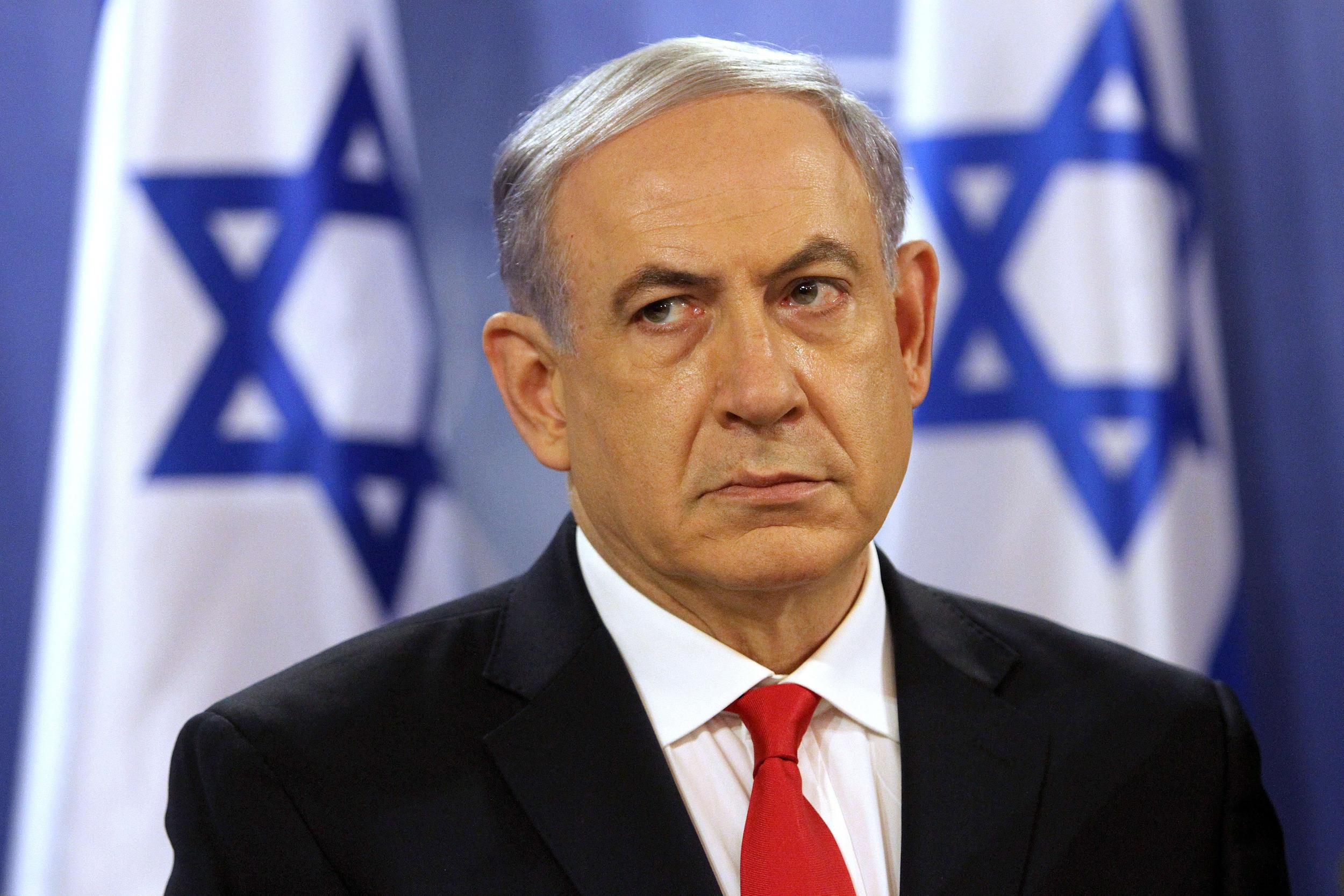 Israeli police question PM Netanyahu in corruption probe
