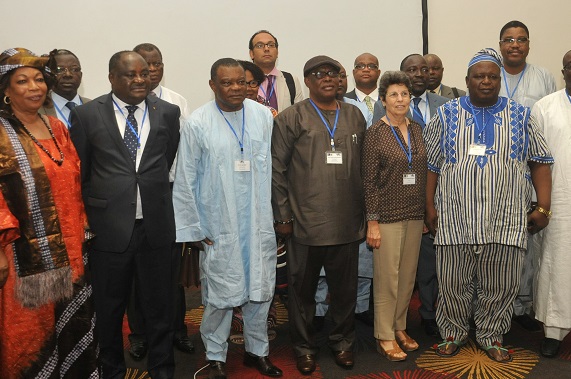 Nana Kwasi Gyan-Apenteng (4th left) with the delegates