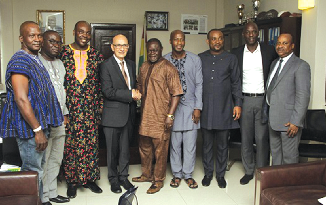 Prof’ Azumah Nelson in a warm handshake with Malta’s First Gentleman, Edgar Preca, as they pose with Sports Minister Isaac Asiamah (3rd left) and other dignitaries