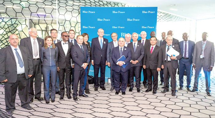  Members of the Global-High Level Panel on Water and Peace, with Federal councillor Didier Burkhalter, Head of the Swiss Federal Department of Foreign Affairs; François Münger, Director of the Geneva Water Hub, and Prof. Yves Flückiger, Rector of the University of Geneva