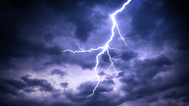 Meteo Agency warns of heavy thunderstorm