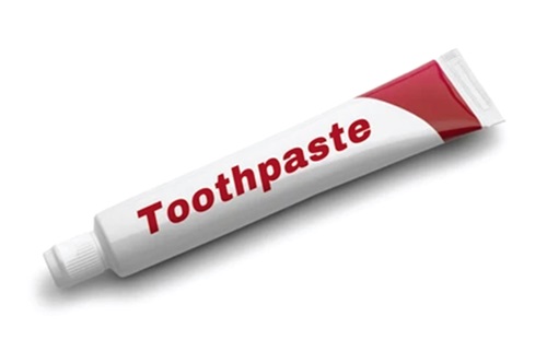 Toothpaste as aphrodisiac - Alarming trend despite medical warnings
