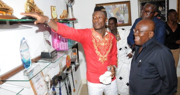Nana Addo visits Asamoah Gyan