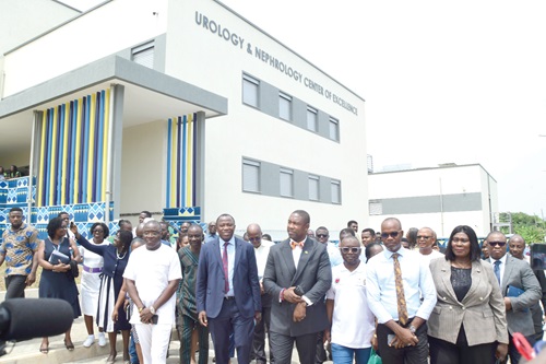 Dr Opoku Ware Ampomah (2nd from left), Chief Executive of the KBTH, conducting Dr Benard Okoe-Boye (3rd from left), Government Representative to the Ministry of Health; Alhaji Hafiz Adam, Chief Director, MOH and some officials from the ministry, round the Centre. Picture: EMMANUEL QUAYE