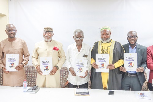 Brig. Gen Joseph Nunoo Mensah (middle), former Chief of the Defence Staff, with Dr Nyaho Nyaho- Tamakloe (2nd from left), Founding Member, New Patriotic Party; Korletey Jorbua Obuadey (right), author of the book; Alhaji Seidu Abdulai (2nd from right), Municipal Chief Imam, Kpone Katamanso Municipality, and Emmanuel Wilson Jnr (left), Chief Crusader Against Corruption, after the launch. Picture: ELVIS NII NOI DOWUOA