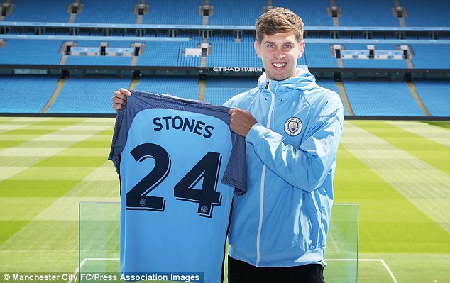 John Stones joins Manchester City in £47.5m deal