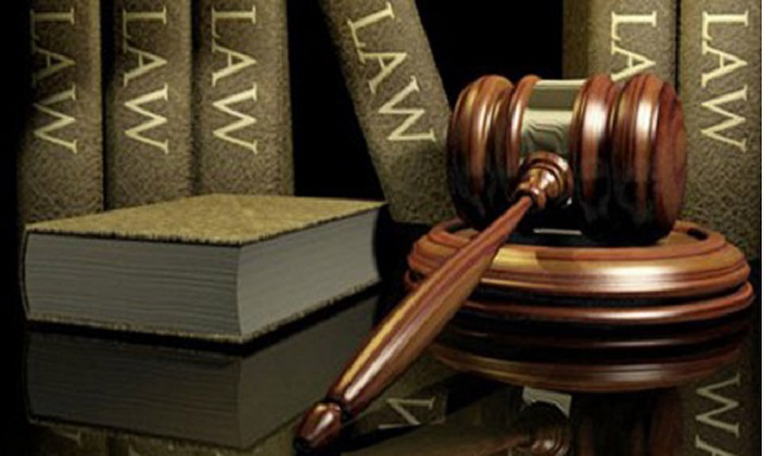 Ex-convict breaks down  in court
