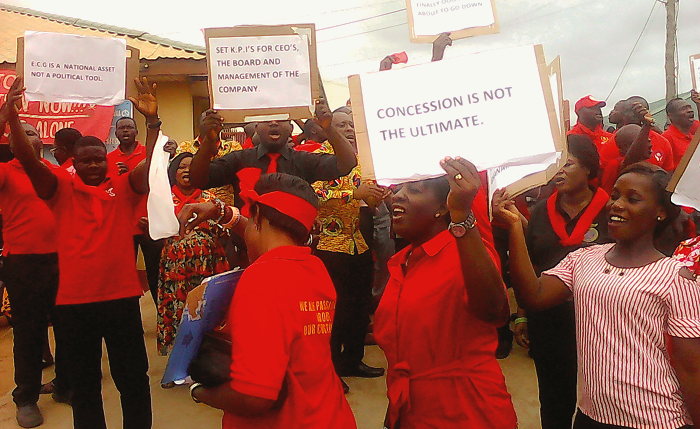  Some workers of the ECG demonstrating at the Accra West office