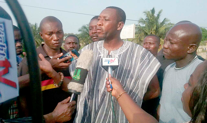 The Chief of Anwomaso, Nana Osei Boa III, addressing the press