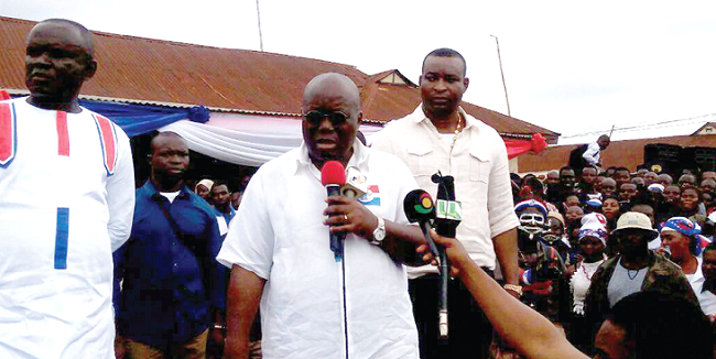 Akufo-Addo  forced to address enthusiastic gathering