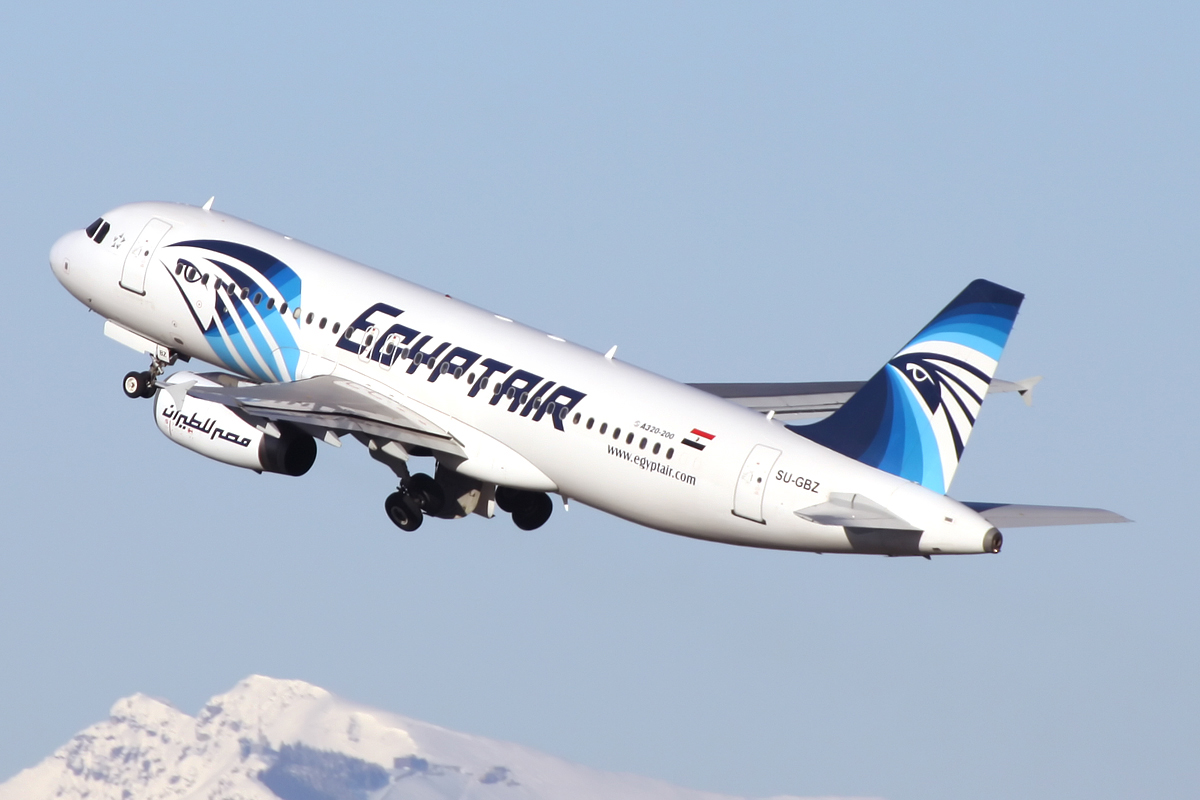 EgyptAir crash: Flight MS804 bodies are recovered