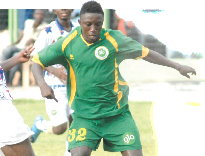 Godfred Saka — Aduana captain