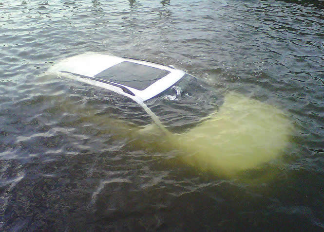 Doctor drowns with car under bizarre circumstances 
