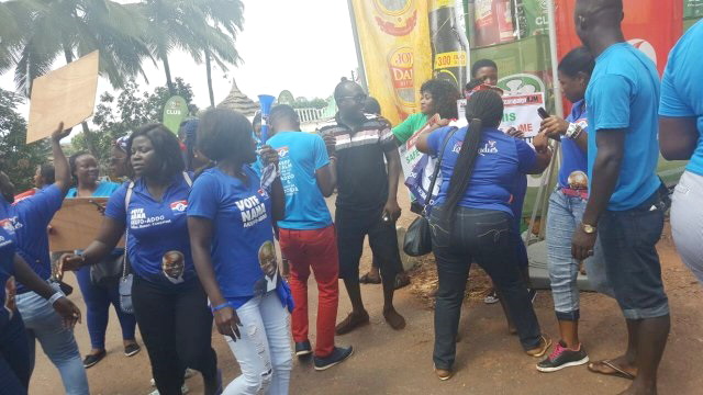 NPP Royal Ladies clash with NDC supporters in Suhum