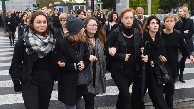 Polish women strike against abortion ban