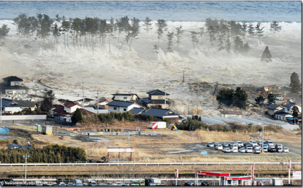Aerial view of Ankobra Estuary: whole community floods twice a day