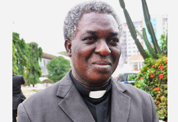  Rev Dr Frimpong-Manso  — Former moderator 
