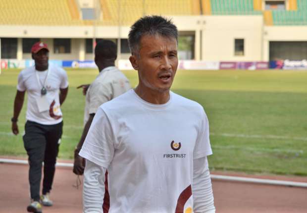 The head coach of International Allies, Kenichi Yatsuhashi