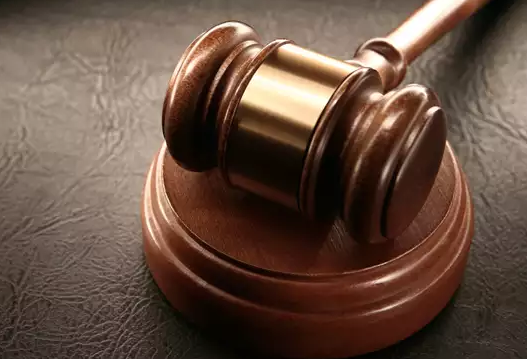 Scrap dealer steals electric cables