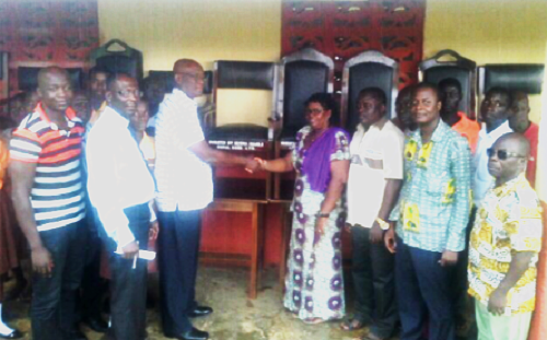 Turn attention to deterioration of structures — School authorities