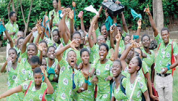 2017 B.E.C.E candidates of the A.M.E. Zion Basic School in Kumasi in a jubilant mood after they wrote their last paper at the Kumasi Anglican SHS centre.