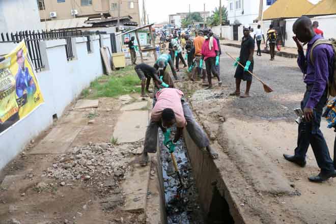 Workers of Zoomlion at work