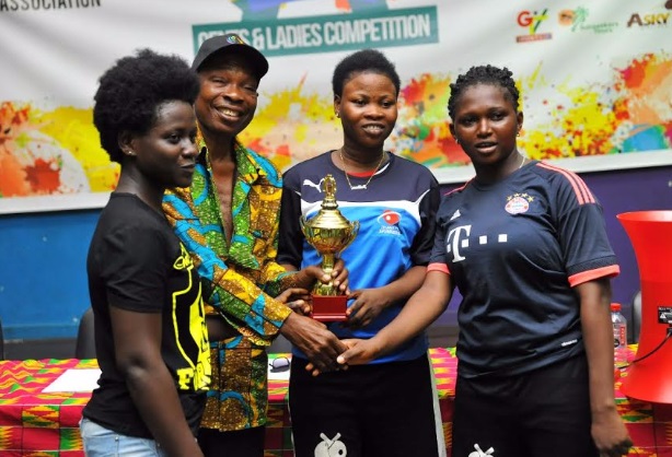 Die-Hard charges Stars to win