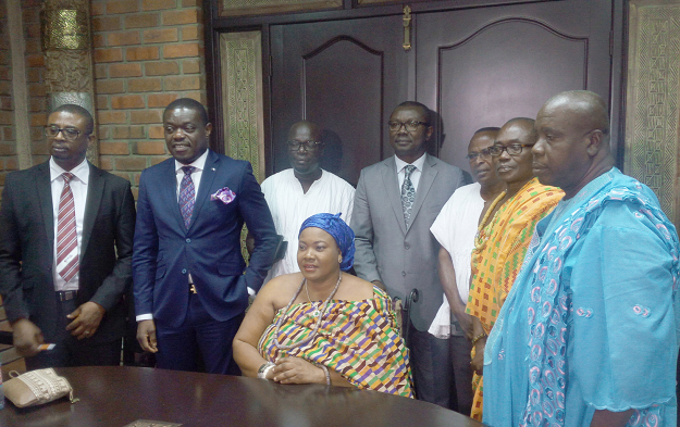 Kabukuor Dagojo Dumaaley I (seated) with Mr Blankson (2nd left), Mr Kofi Owusu (middle), acting MD of TV Africa, and other planning committee members