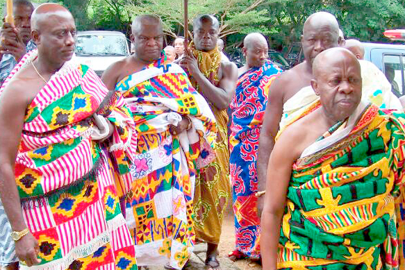 Ogyeahoho Nana Yaw Gyebi II (right), the President of the Western Regional House of Chiefs; Katakyie Kwasi Bumangama II, the Paramount Chief of Sefwi Wiawso Traditional Area, and Tetrete Okuamoah Sekyim, the Paramount Chief of Wasa Akropong Traditional Area, on their way to the Wiawso palace