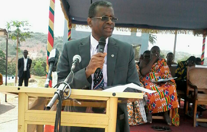 Prof. Jerry Samuel Kuma addressing the gathering