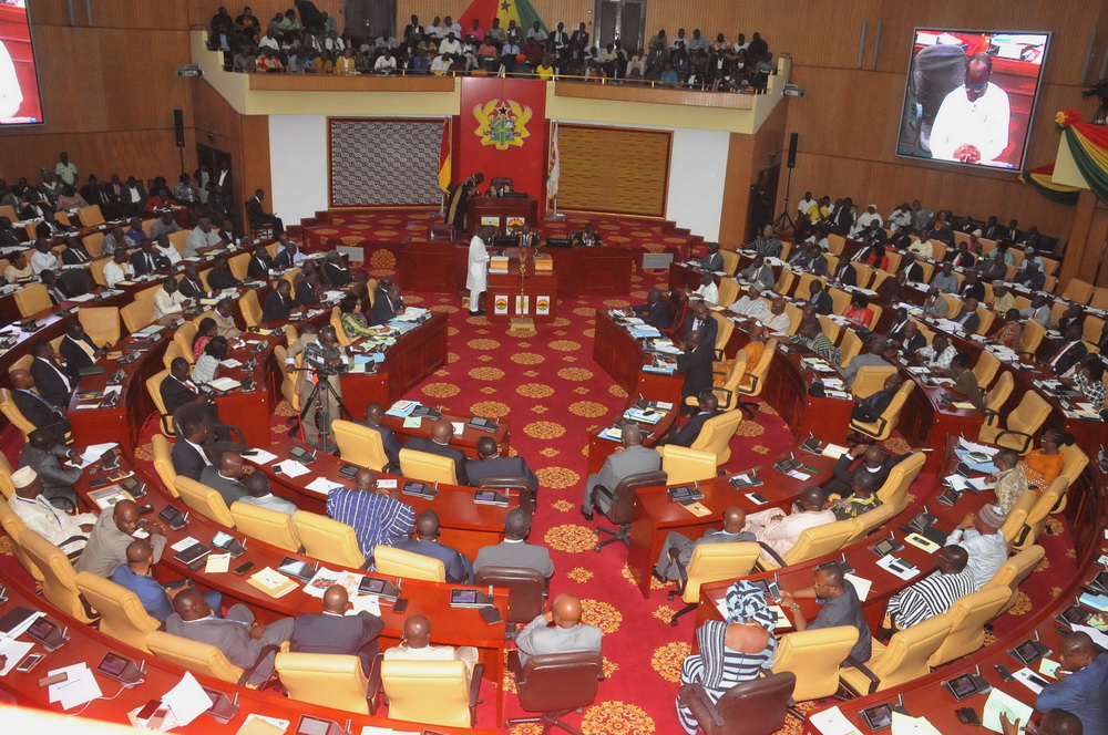 Govt presents tax reduction bill to Parliament