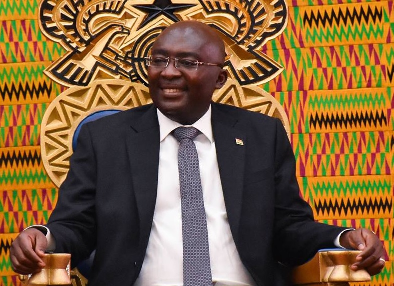 Bawumia in Parliament for 2017 budget presentation