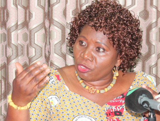 Dr Linda Van Otoo, Greater Accra Regional Director, giving a presentation on the T.B situation in Accra.