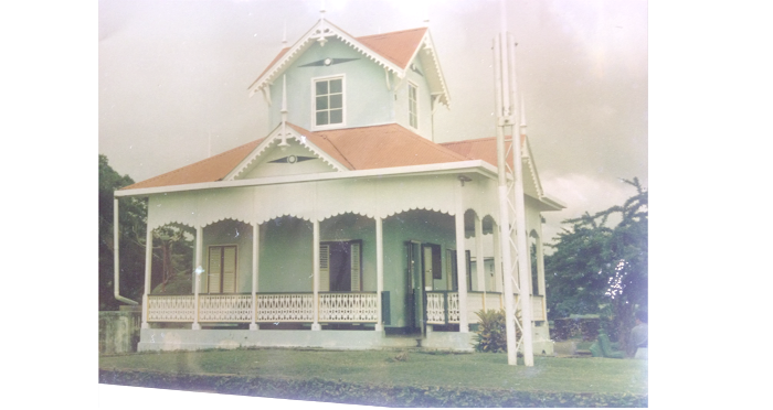 The Signal House designed by Prince Kofi Nti for the Trinidad (W.I.) Public Works Department (1884). Photograph by E. K. Senah 1990. 