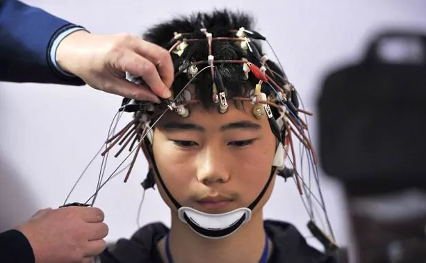Scientists discover how to 'upload knowledge to your brain'