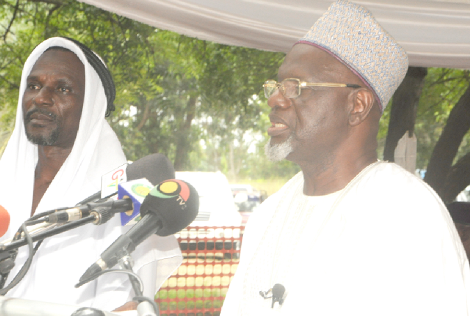 Maulvi-Bin Salih addressing the Pan-African meeting