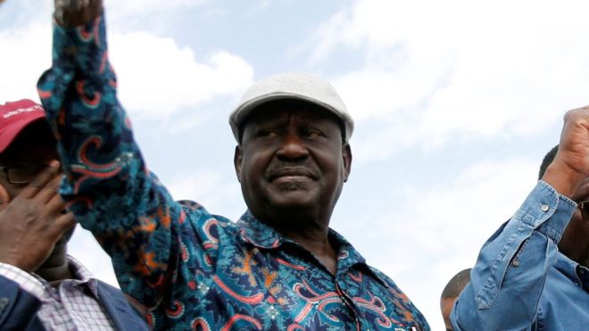  Raila Odinga arrived at a rally on Sunday to chants of "no peace" 