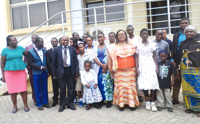 The beneficiaries with their families and personnel from the GHS and SSNIT