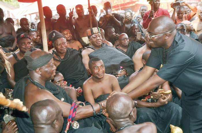  Vice-President Mahamudu Bawumia in a handshake with the Asantehene