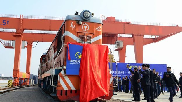 China launches freight train to London 