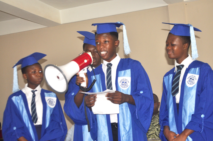• Master Kelvin Owusu Afriyie, the outgoing School Prefect, delivering his farewell speech.